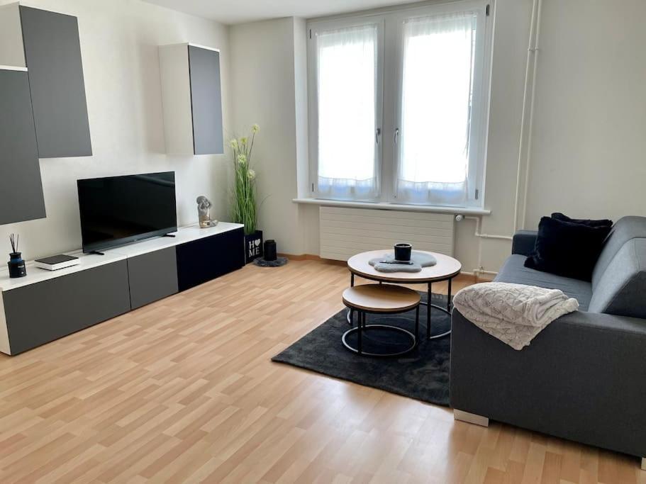 Gemuetliche Wohnung An Bester Lage Im Kreis 4 Zürich Exterior foto